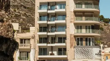 Blu Waters Boutique Hotel