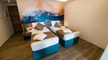 Blu Waters Boutique Hotel