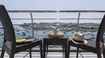 Blubay Apartments by ST Hotels
