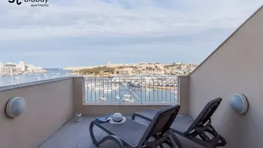 BluBay Apartments by ST Hotels