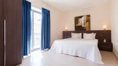 BluBay Apartments by ST Hotels