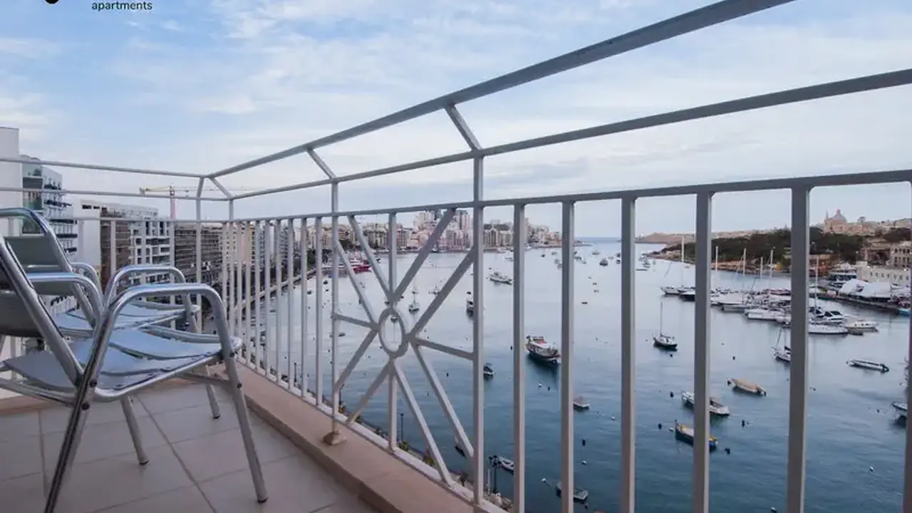 Blubay Apartments by ST Hotels