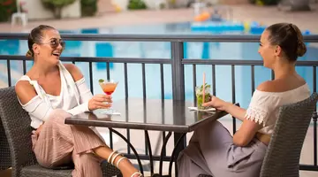 BLUE AEGEAN HOTEL & SUITES
