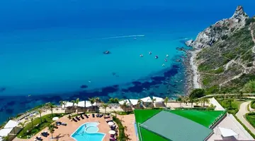 BLUE BAY RESORT CAPO VATICANO