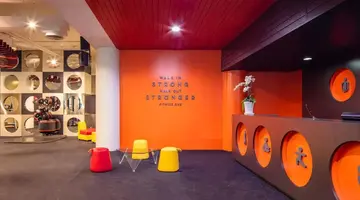 BLUE CABIN HOTEL (ex. A-ONE NEW WING HOTEL)