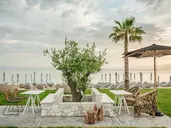 Blue Carpet Luxury Suites