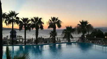 BLUE DREAMS RESORT HOTEL
