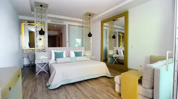 BLUE DREAMS RESORT HOTEL