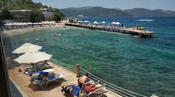BLUE DREAMS RESORT HOTEL