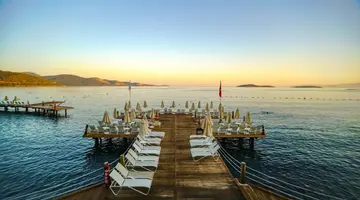 BLUE DREAMS RESORT HOTEL