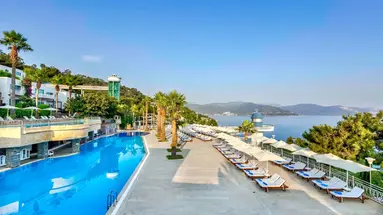 Blue Dreams Resort & SPA
