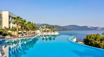 Blue Dreams Resort & SPA