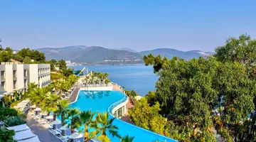 Blue Dreams Resort & SPA