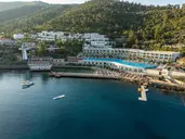 Blue Dreams Resort