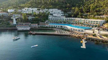 Blue Dreams Resort