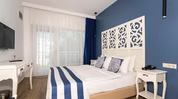 Blue Dreams Resort