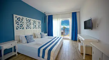 BLUE DREAMS RESORT