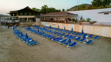 BLUE FISH HOTEL