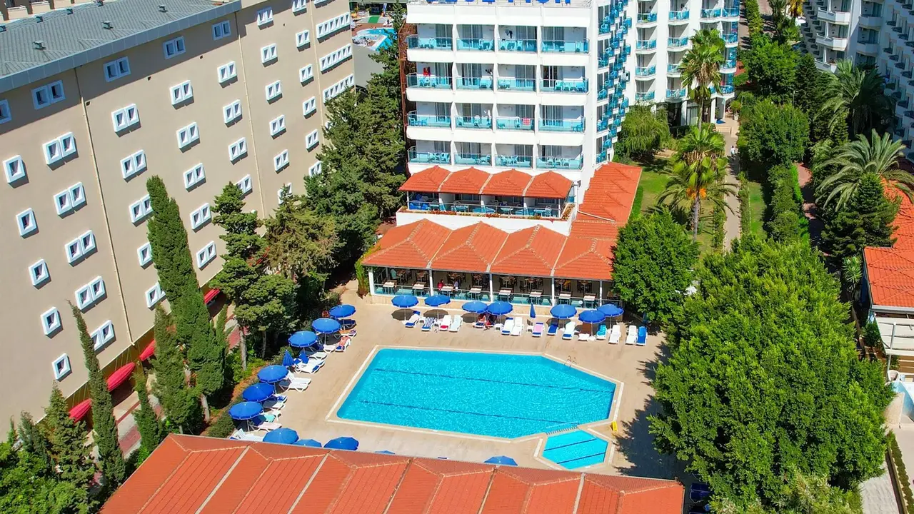 Blue Fish Hotel