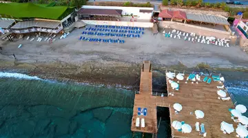 BLUE FISH HOTEL