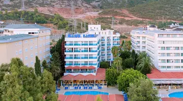 BLUE FISH HOTEL