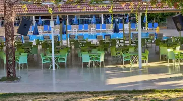 BLUE FISH HOTEL