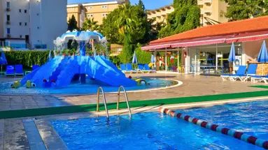 BLUE FISH HOTEL