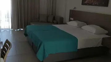BLUE HORIZON APARTMENTS