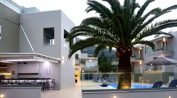 Blue Horizon Apartments