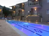 Blue Horizon Apartments