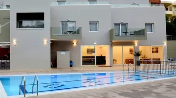 Blue Horizon Apartments