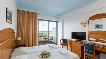 BLUE HORIZON PALM BEACH HOTEL