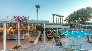 Blue Lagoon Resort