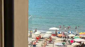Blue Marine Hotel