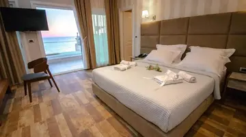 Blue Marine Hotel