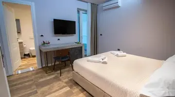 Blue Marine Hotel