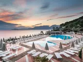 Blue Marine Resort & Spa