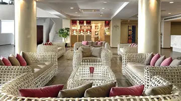 Blue Marine Resort & Spa