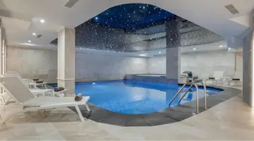 Blue Marlin Deluxe Spa And Resort