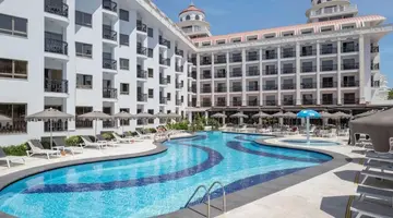 Blue Marlin Deluxe Spa And Resort