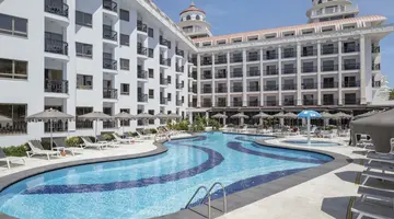 Blue Marlin Deluxe Spa And Resort