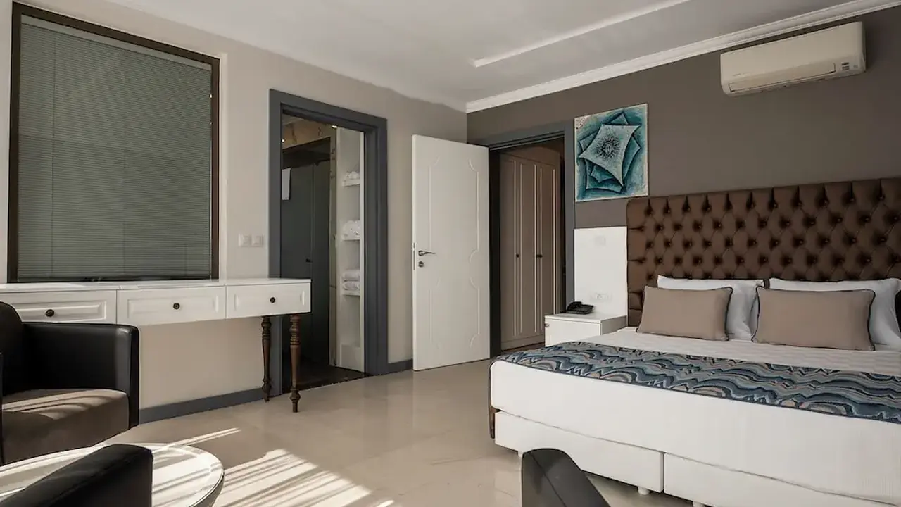 Blue Marlin Deluxe Spa & Resort - All In