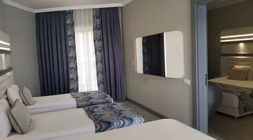 Blue Marlin Deluxe Spa & Resort - All In