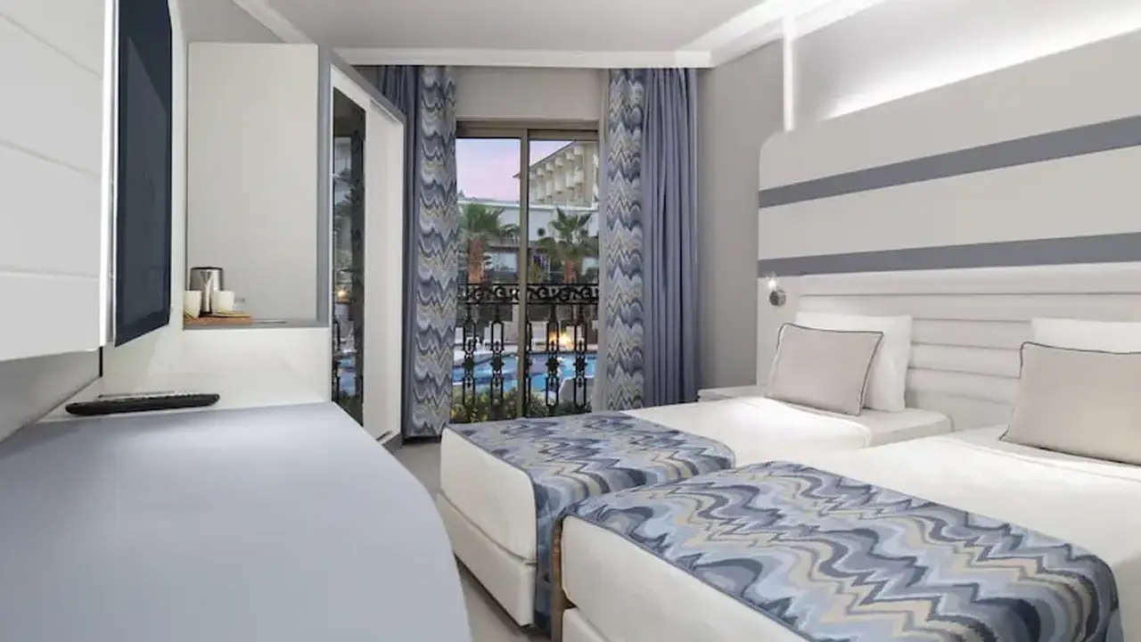 Blue Marlin Deluxe Spa & Resort - All In