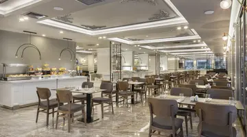 Blue Marlin Deluxe Spa & Resort