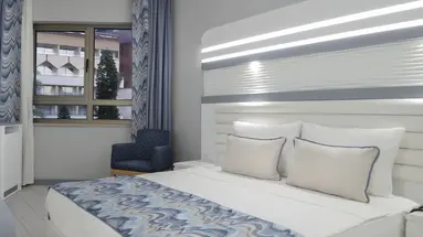 BLUE MARLIN DELUXE SPA & RESORT