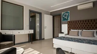 Blue Marlin Deluxe Spa & Resort