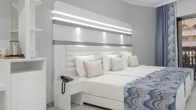 BLUE MARLIN DELUXE SPA & RESORT