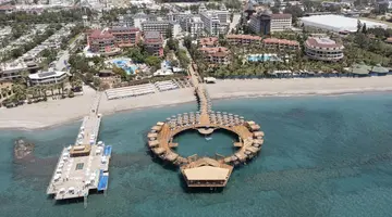 Blue Marlin Deluxe Spa & Resort