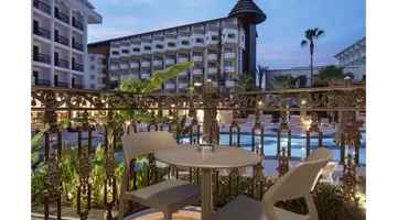 BLUE MARLIN DELUXE SPA & RESORT